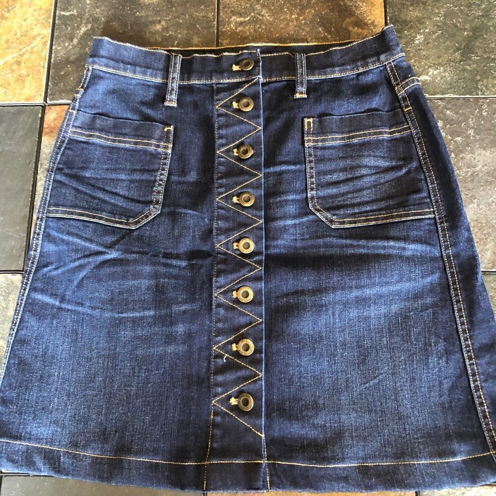 Orvis women’s size 4 denim skirt